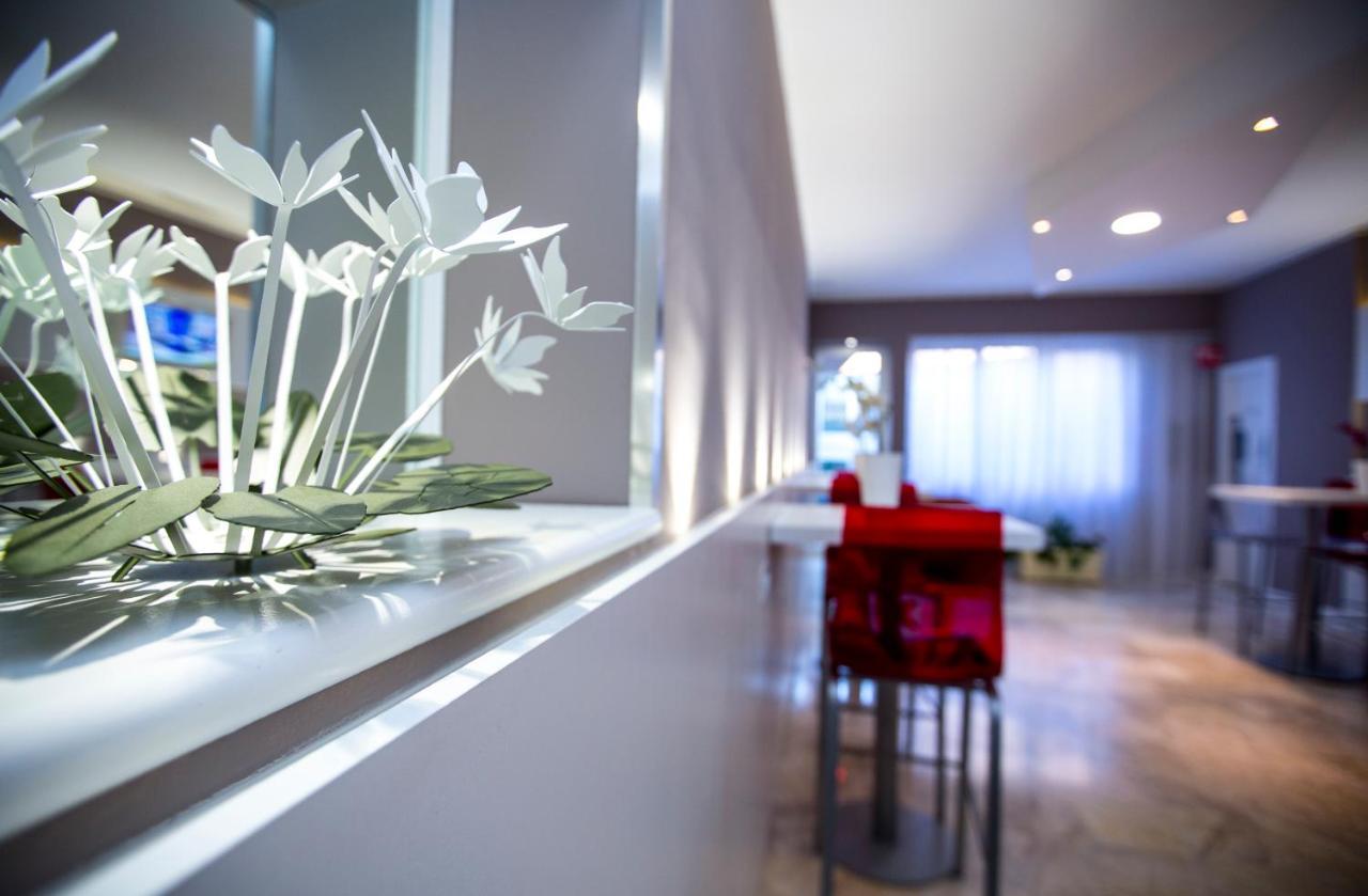 Agape Hotel Aa Hotels Milano Eksteriør billede