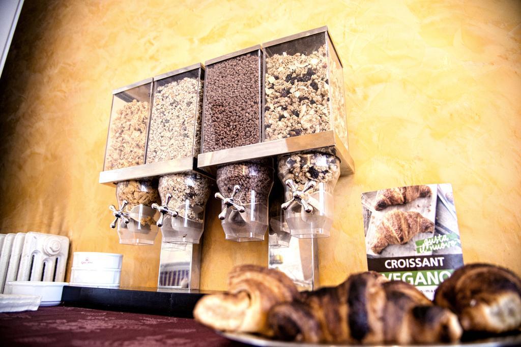 Agape Hotel Aa Hotels Milano Eksteriør billede